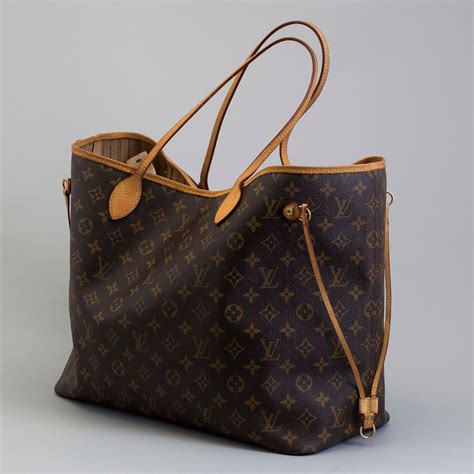 measurements louis vuitton neverfull gm|louis vuitton neverfull gm price.